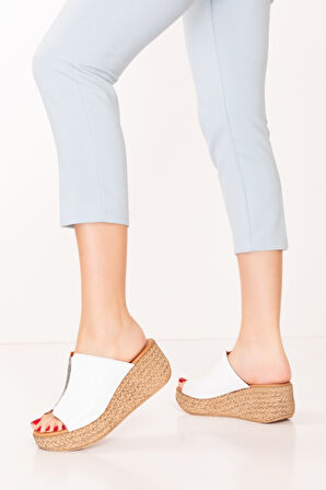 Gondol Kadın Hakiki Deri Platform Tabanlı Terlik anl.3241 - Beyaz - 41