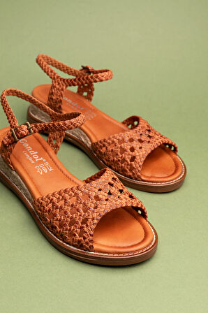 Gondol Kadın Hakiki Deri El Örgüsü Özel Hasır Sargılı Sandalet ell.7245 - Taba - 40