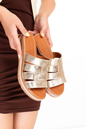 Gondol Kadın Hakiki Deri Şık Günlük Rahat Terlik ez.2566 - Gold - 37