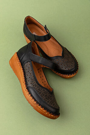 Gondol Kadın Hakiki Deri Önü Kapalı Rahat Sandalet pyt.5100 - Siyah - 41