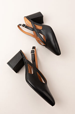 Gondol Kadın Hakiki Deri Şık Kalın Topkulu Ayakkabı anl.3361 - Siyah - 38