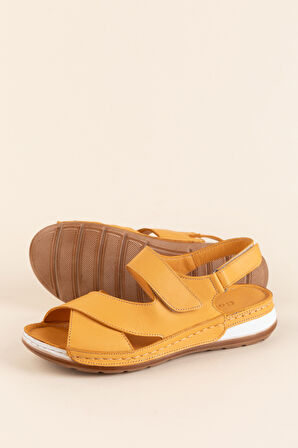 Gondol Kadın Hakiki Deri Anatomik Taban Sandalet iz.4601 - Sarı - 40