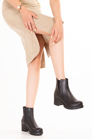 Gondol Hakiki Deri Kısa Bilek Kısmı Lastikli Günlük Rahat Bot Benita - Siyah - 40