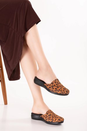 Gondol Kadın İçi Dışı Hakiki Deri Şık Ev Terliği Özl.960 Taba Leopar