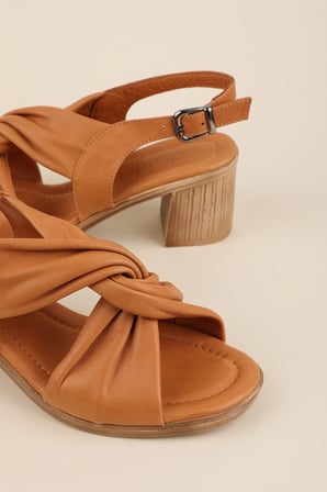 Gondol Hakiki Deri Topuklu Klasik Günlük Sandalet ez.2213ms Taba