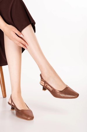 Gondol Kadın Hakiki Deri İnce Stiletto Topuklu Ayakkabı brgl.6136 Bakır