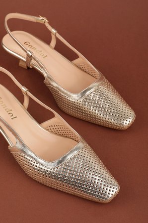 Gondol Kadın Hakiki Deri İnce Stiletto Topuklu Ayakkabı brgl.6136 Gold