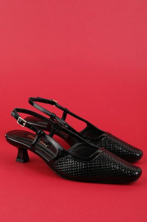Gondol Kadın Hakiki Deri İnce Stiletto Topuklu Ayakkabı brgl.6136 Siyah Rugan