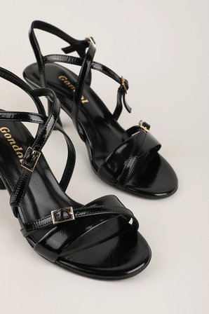 Gondol Kadın Hakiki Deri İnce Stiletto Topuklu Ayakkabı brgl.6129 Siyah Rugan