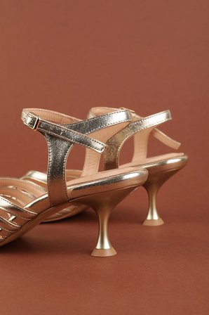 Gondol Kadın Hakiki Deri İnce Stiletto Topuklu Ayakkabı brgl.6159 Gold