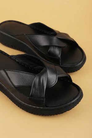 Gondol Hakiki Deri Konfort Taban Rahat Günlük Terlik irm.17 Siyah