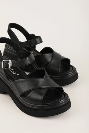 Gondol Hakiki Deri Platform Taban Topuklu Sandalet pkr.64004 Siyah