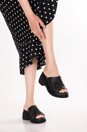 Gondol Hakiki Deri Platform Taban Terlik pkr.64023 Siyah