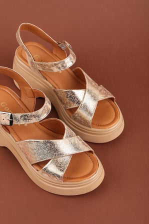 Gondol Hakiki Deri Platform Taban Topuklu Sandalet pkr.64004 Dore