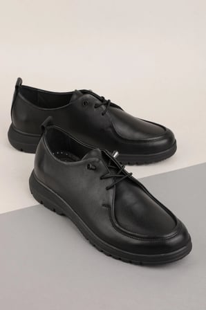 Gondol Hakiki Deri Golf Model Kadın Oxford Ayakkabı elnr.7046 Siyah