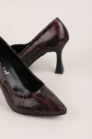 Gondol Kadın Hakiki Deri İnce Stiletto Topuklu Abiye Ayakkabı şhn.1861 Bordo Yılan