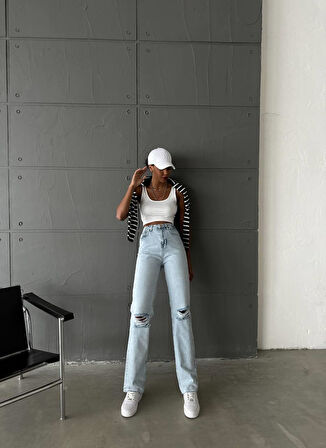 Yırtık detaylı açık mavi wide leg jeans 