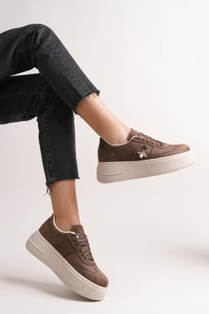 Kadın Yıldız Kelebekli Kalın Tabanlı Sneaker