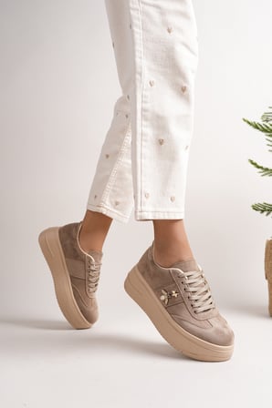 Kadın Yıldız Kelebekli Kalın Tabanlı Sneaker