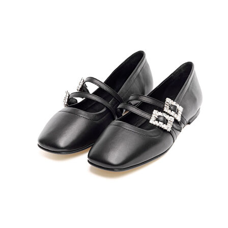 Günlük Tokalı Kadın Babet