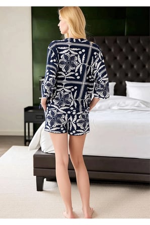 Kadın Desenli Şort Takım - Kimono Yaka Üst ve Şortlu 3'lü Pijama Seti