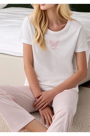 Kadın Kelebek Nakışlı Kısa Kollu Çizgili Pijama Takımı - Pamuklu Ev Giyim Takımı