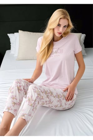 Kadın Çiçek Desenli Pijama Takımı - Pamuklu Kısa Kollu Alt Üst Set