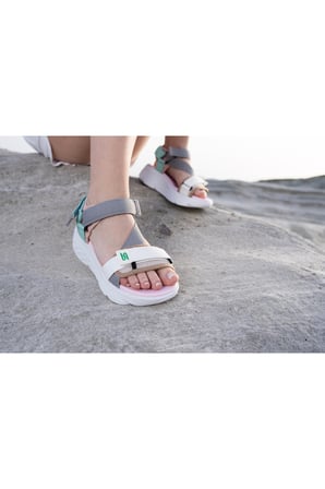 Kadın Dolgu Topuk Cırtlı Günlük Spor Sandalet Ss001-0178.Beyaz Gri