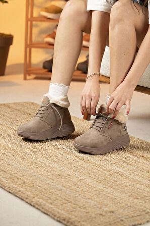 Sandal Spor Kadın Süet Kürklü Kısa Spor Bot SS001-0478 BEJ