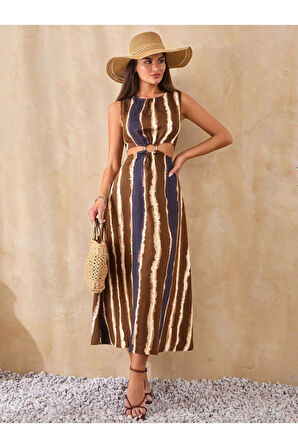 Desenli kahverengi elbise