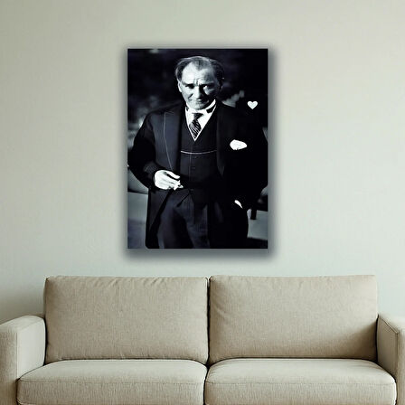 atatürk takım elbiseli baskılı kanvas duvar tablosu