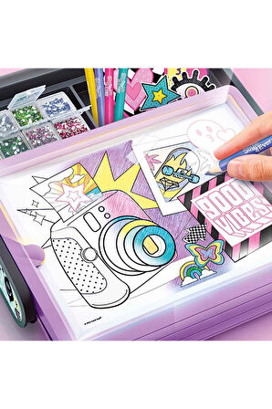 LED Işıklı Elmas Sanatıyla 3'ü 1 Arada Yaratıcılık – Style 4 Ever Oyun Seti!