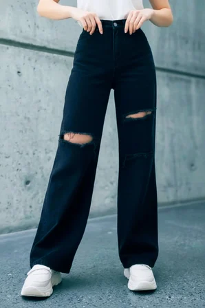 Bella Siyah Salaş Dizi Yırtık Rahat Kesim Palazzo Jeans Kot Pantolon