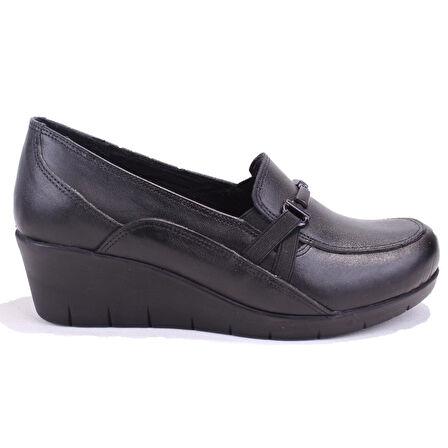 Dagoster DZA32-411 Siyah Ortopedik Günlük Deri Kadın Ayakkabı