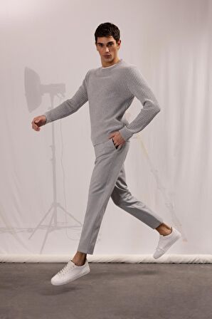 DeFacto Jogger Düz Paça Her Yöne Esneyen Yazlık Kumaş Pantolon T6317AZ25SPGR210