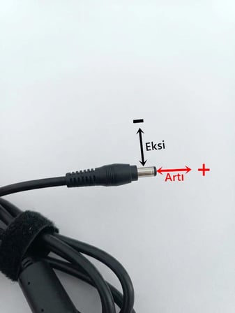 Araç çakmaklık çıkışını 5.5-2.5  jaka çevirici 1.2 Metre Kablolu Araç Çakmak Fişi 12V/10 Amper