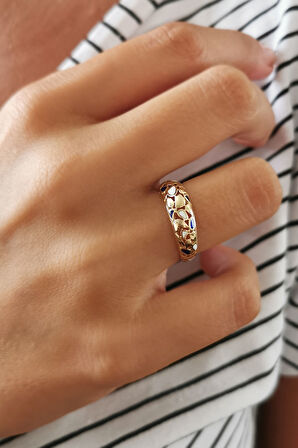 Mineli Altın Bombeli Yüzük