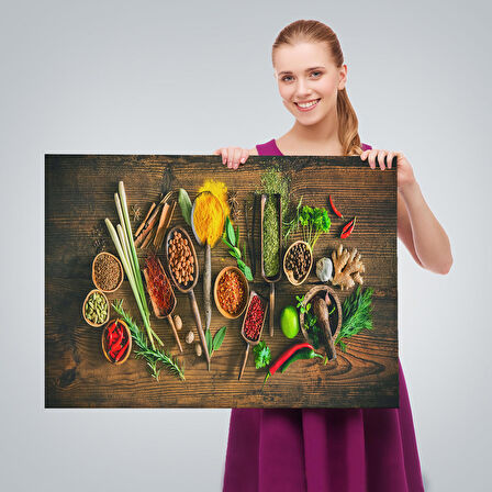 Mutfak Kesme Tahtası Üzerinde Baharatlar Kanvas Tablo-3586