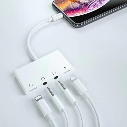 Coofbe Apple Lightning İphone ve İpad İçin 4in1 2x Lightning ve 2x 3.5MM Kulaklık Çoğaltıcı Adaptör