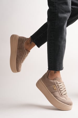 Kadın Kalın Taban Tokalı Sneaker