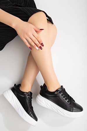 Nerina Siyah Cilt Kalın Tabanlı Detaylı Sneakers