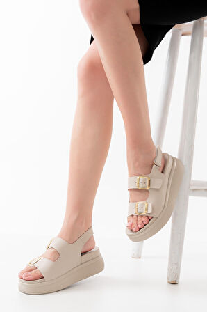  Bej Dolgu Topuk Kadın Sandalet