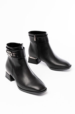  Siyah Toka Aksesuarlı Topuklu Fermuarlı Günlük Kadın Bot