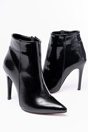 Siyah Kroko Yüksek İnce Topuklu Fermuarlı Kadın Bot