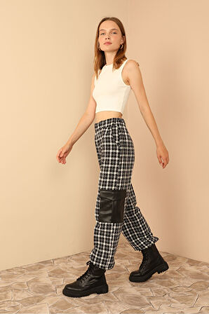 Tüvit Kumaş Uzun Boy Çizgili Kargo Kadın Pantolon-Siyah