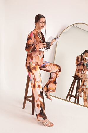 Saten Sulu Boya Efektli Çiçek Desen Kadın Kahve Pantolon