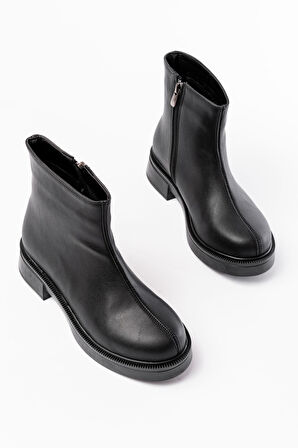 Siyah Fermuarlı Günlük Kadın Bot