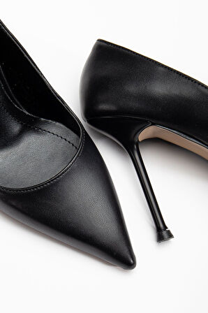 Dorethy Kadın Topuklu Ayakkabı Siyah Cilt Stiletto