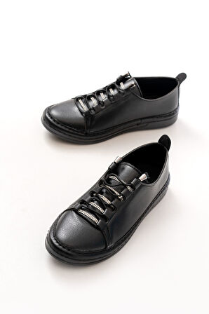 MK-9026 Siyah Bağcıklı  Taş Aksesuarlı Günlük Spor Ayakkabı