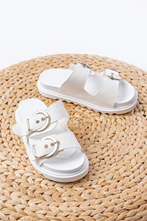 DM-6010 Beyaz Toka Aksesuarlı Günlük Kadın Terlik
